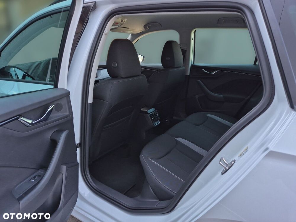 Skoda Kamiq 1.5 TSI Drive DSG - 14
