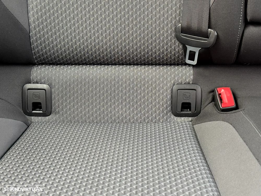 VW Passat Variant 1.6 TDI Confortline - 42