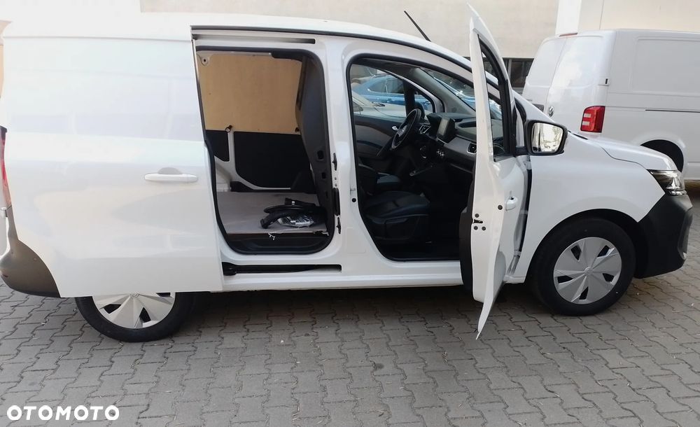 Nissan TOWNSTAR - 34