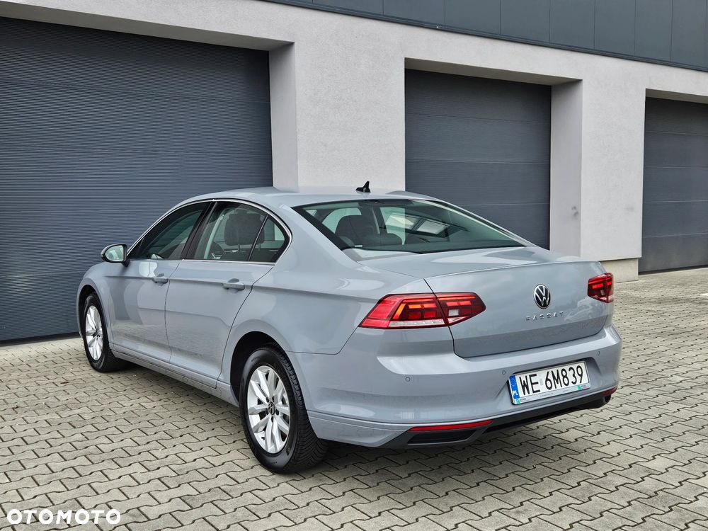 Volkswagen Passat 2.0 TDI EVO Business - 29