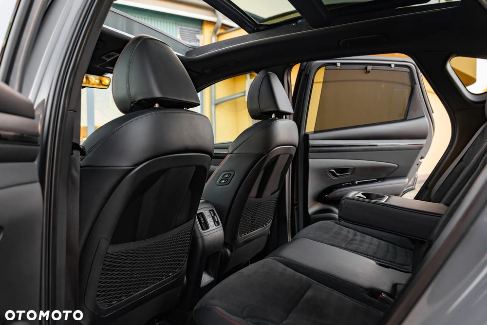 Hyundai Tucson 1.6 T-GDi 48V-Hybrid 4WD DCT N Line - 27