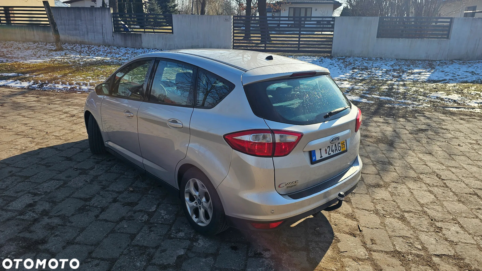 Ford C-MAX 1.6 TDCi Ambiente - 9