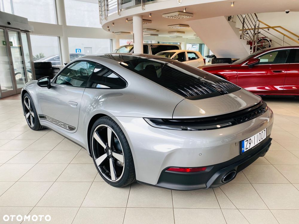 Porsche 911 - 11