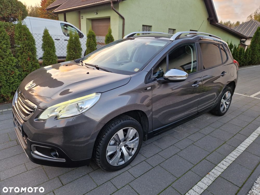 Peugeot 2008 1.6 BlueHDi Style - 16