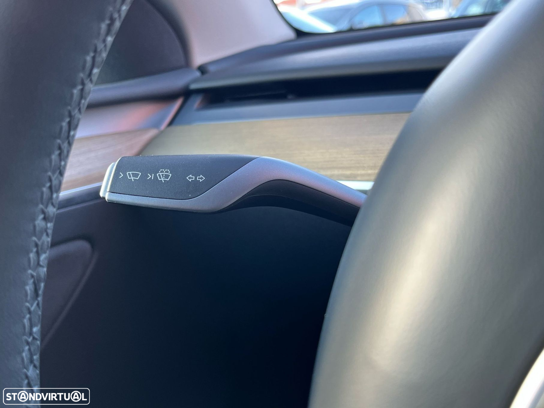 Tesla Model Y Tração Traseira - 14