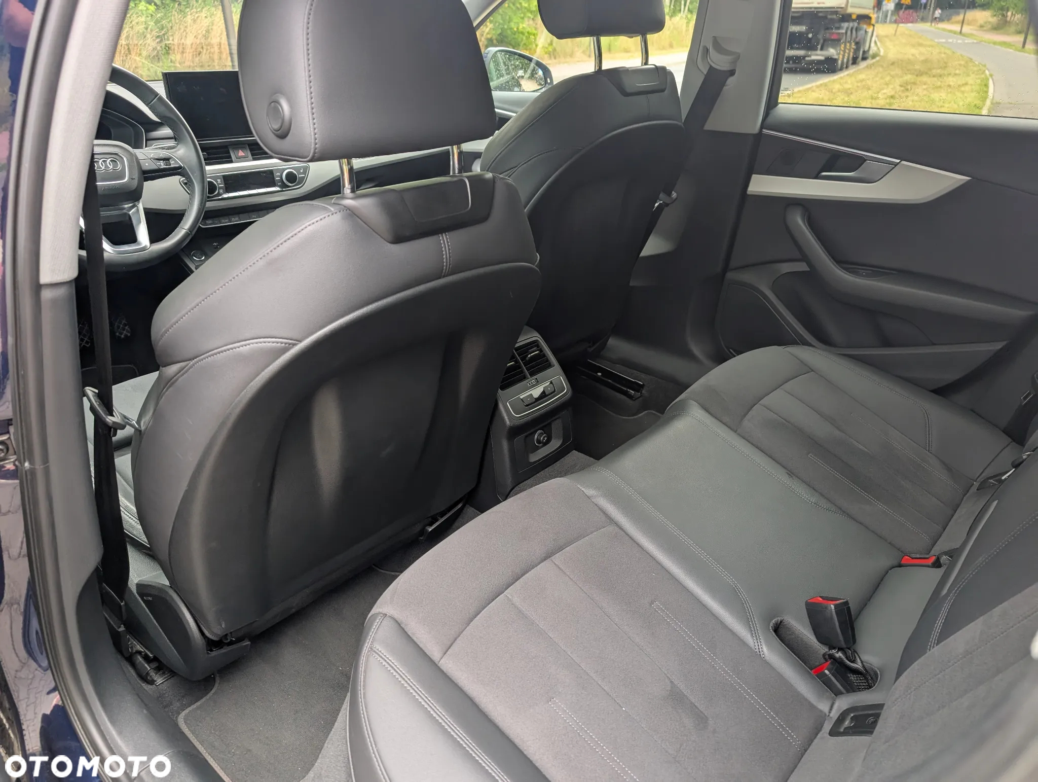 Audi A4 - 12