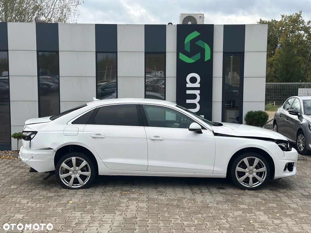 Audi A4 Limousine - 4