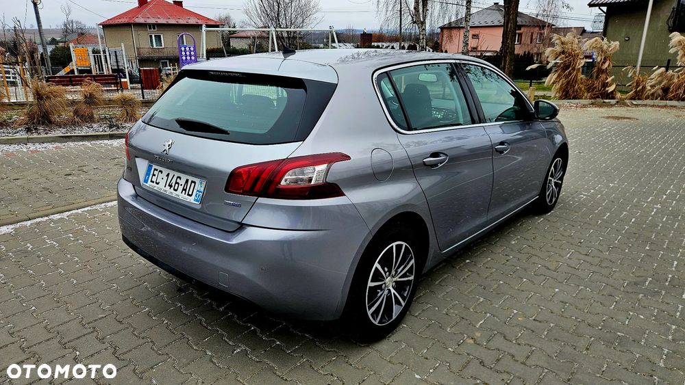 Peugeot 308 BlueHDi FAP 120 EAT6 Stop & Start Allure - 13