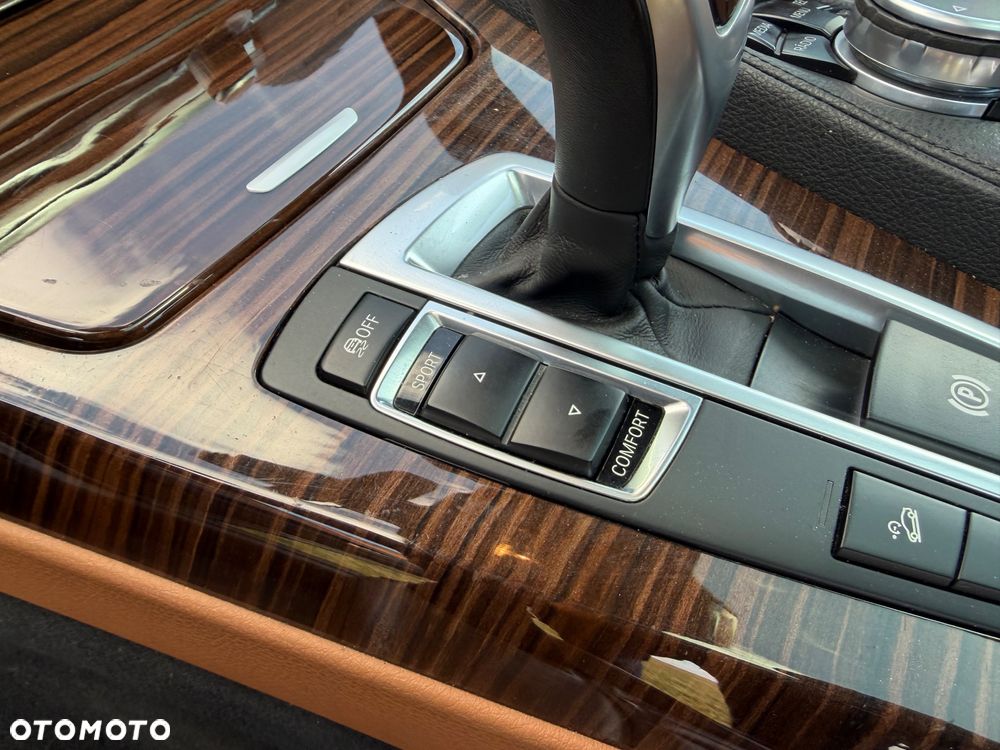 BMW Seria 6 640d xDrive - 16