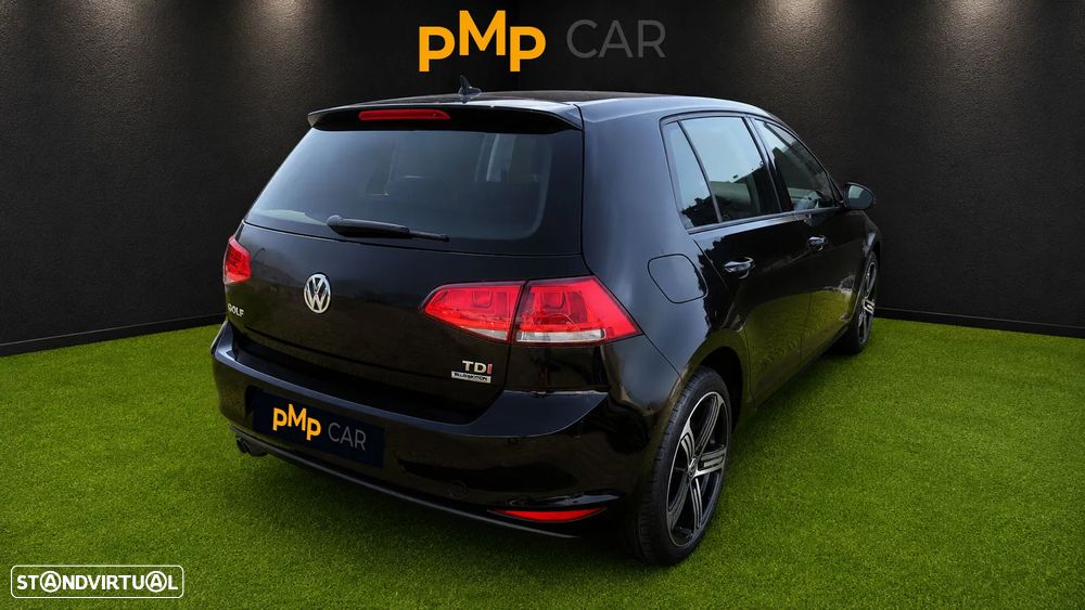 VW Golf 1.6 TDi DPF DSG Highline - 2