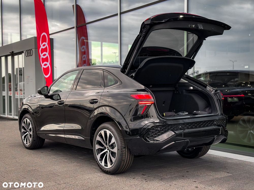 Audi Q3 Sportback - 10