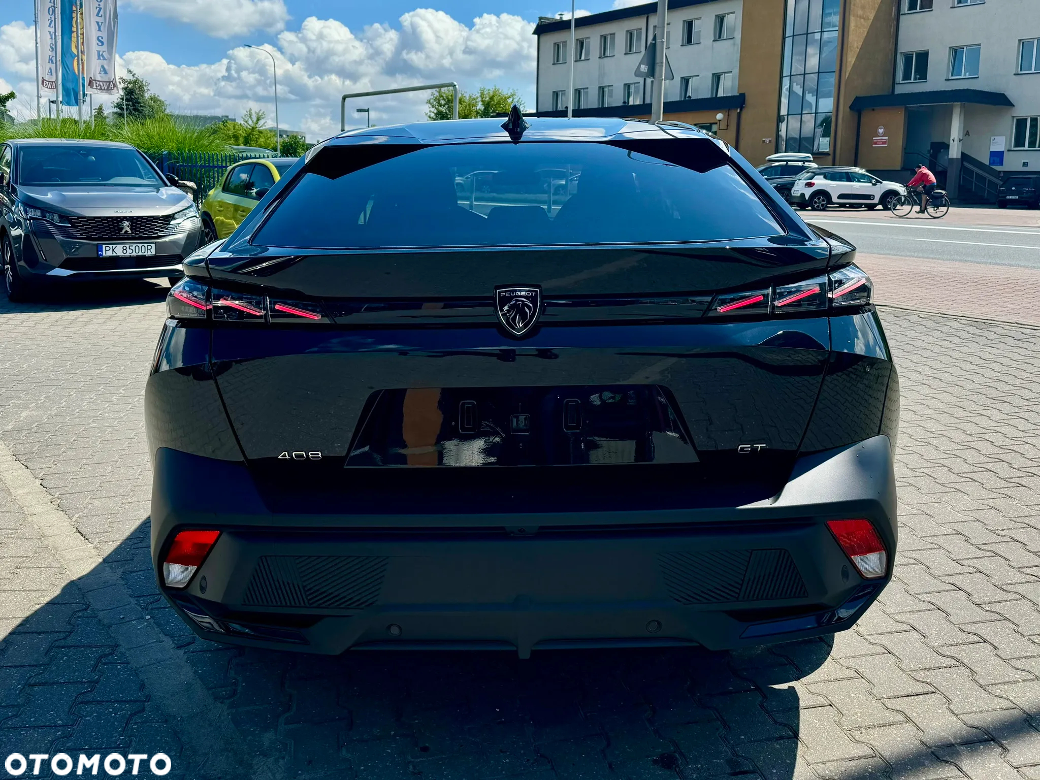 Peugeot 408 - 7