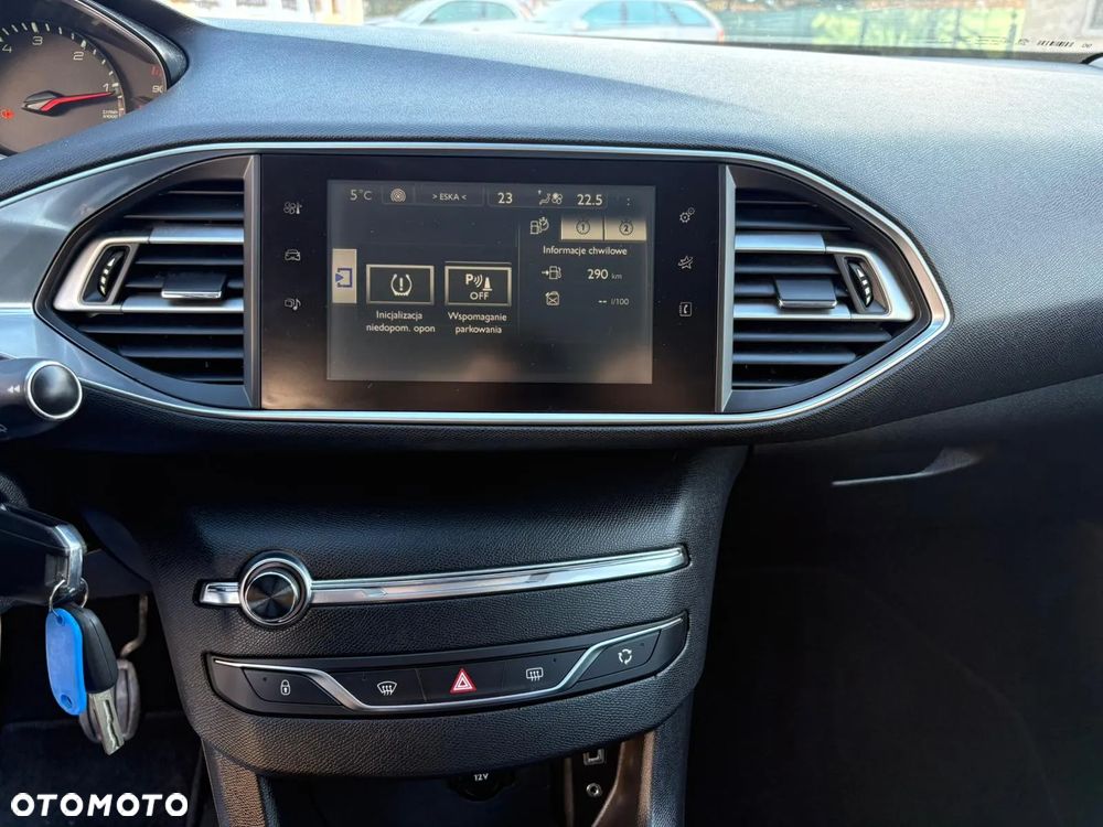 Peugeot 308 1.6 HDi Business Line - 16