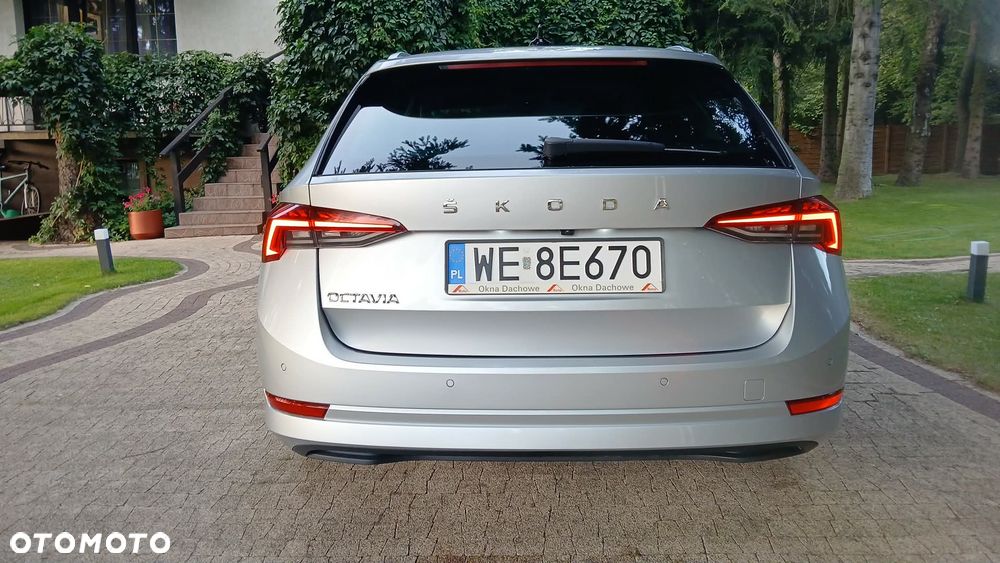 Skoda Octavia 2.0 TDI Style DSG - 10