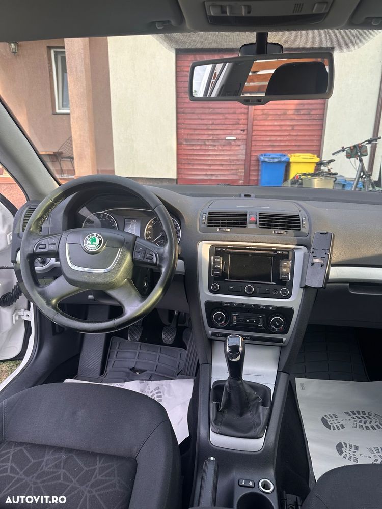 Skoda Octavia 2.0 TDI Business - 12