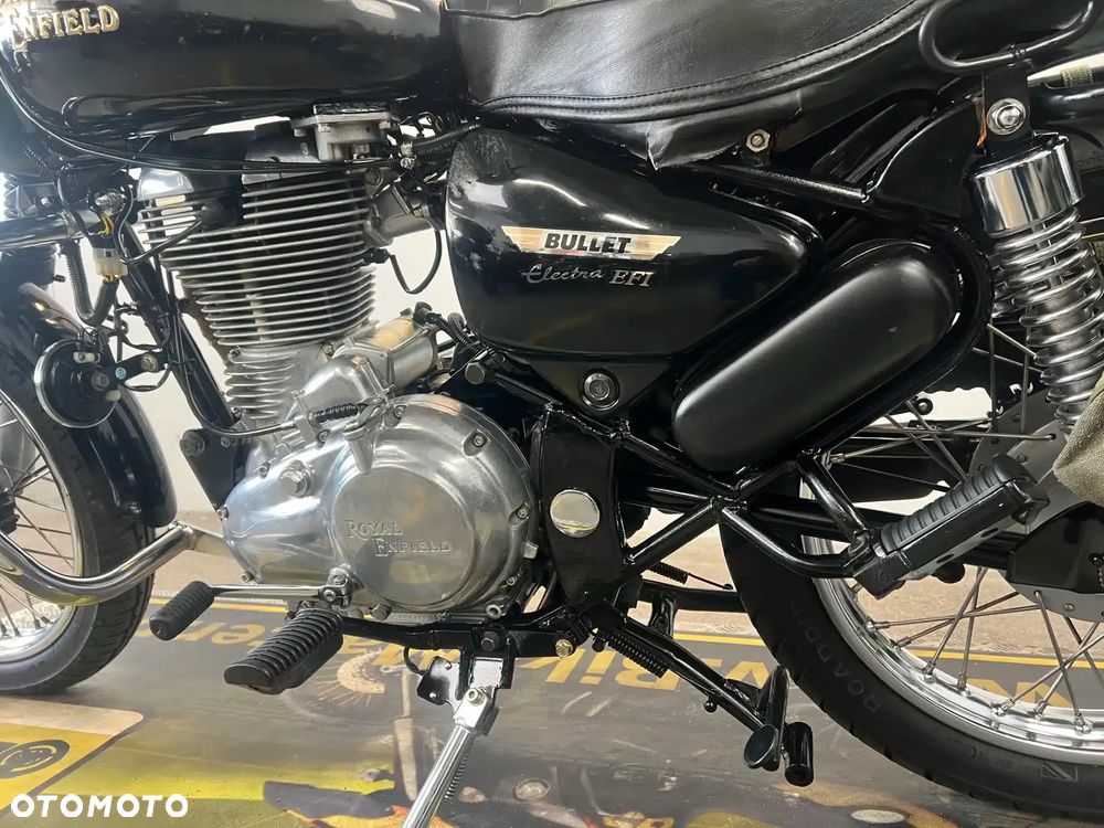 Royal Enfield Bullet - 24