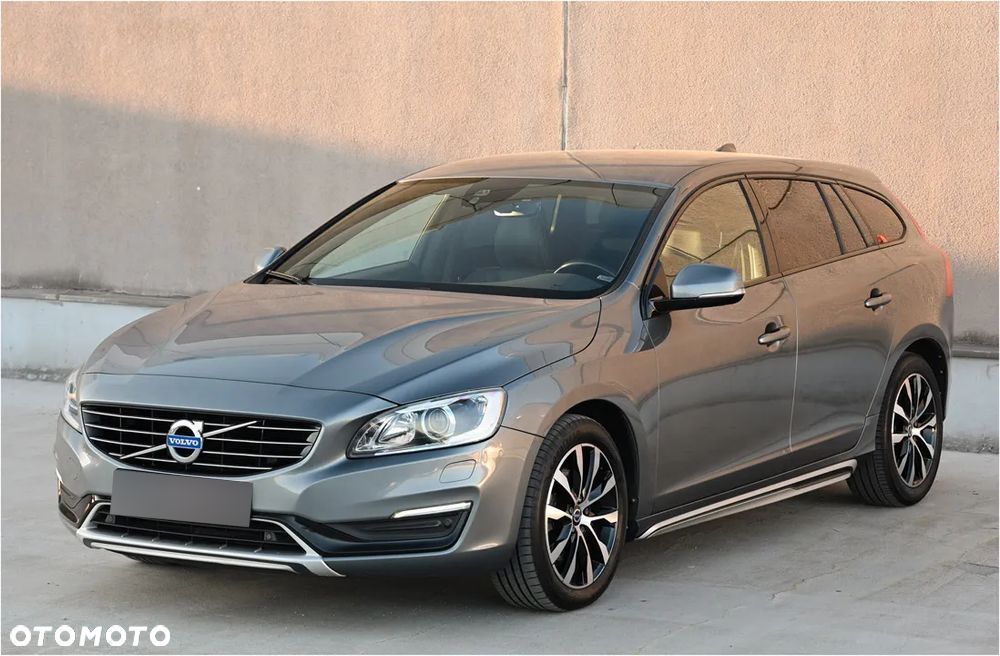Volvo V60 D4 Geartronic Summum - 11