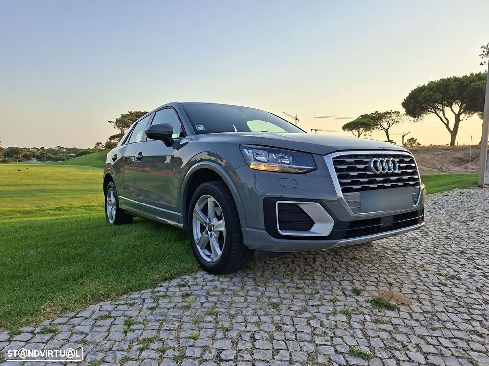 Audi Q2 30 TFSI Sport S tronic - 1