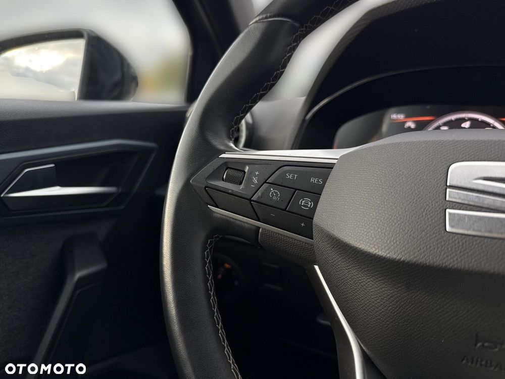 Seat Arona - 16