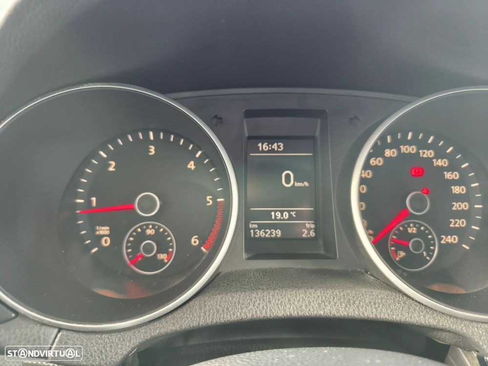 VW Golf Variant 1.6 TDi Confortline - 2