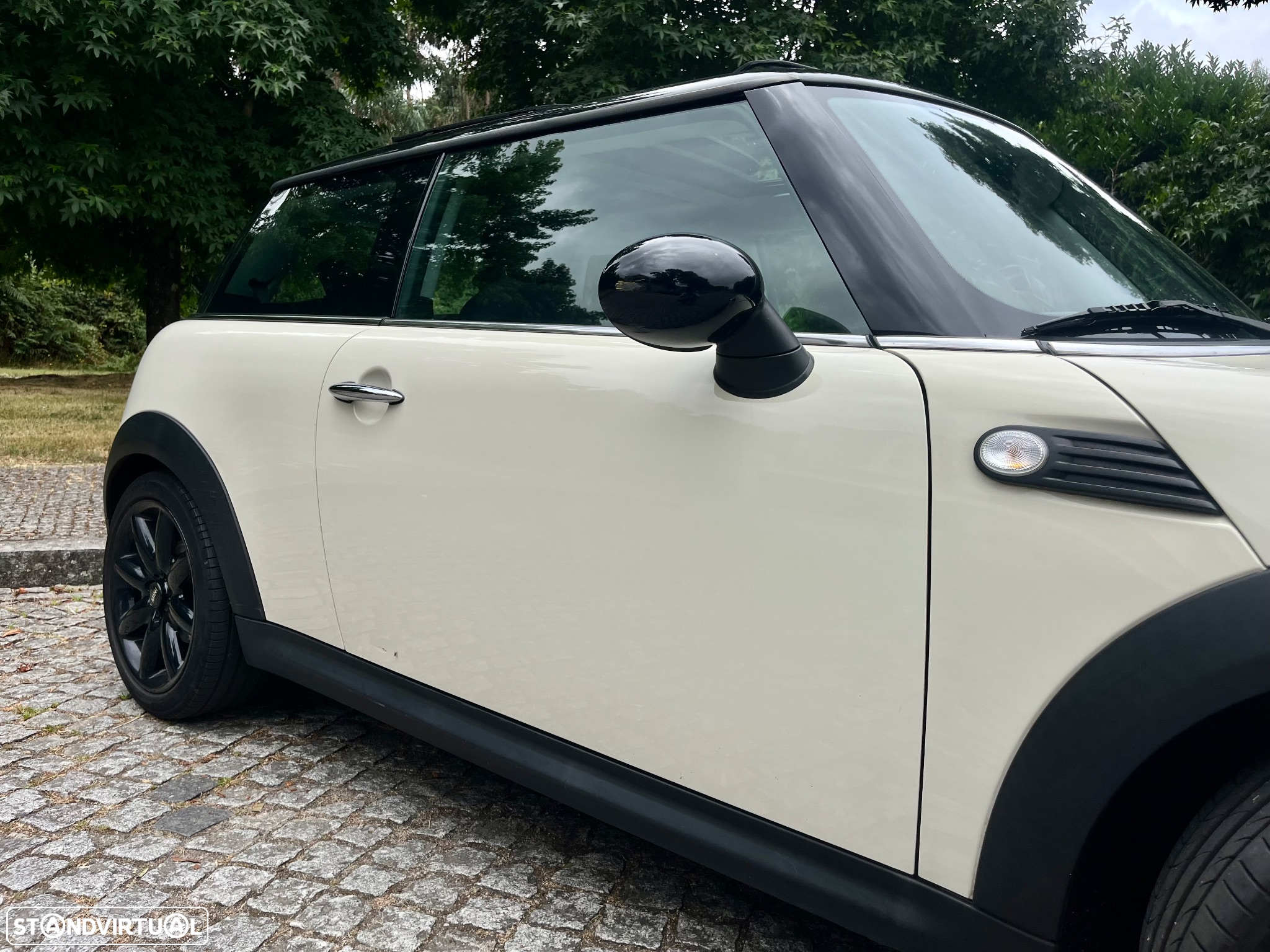 MINI 3 Portas Cooper D - 12