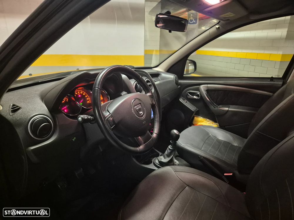 Dacia Duster 1.2 TCe Prestige - 19