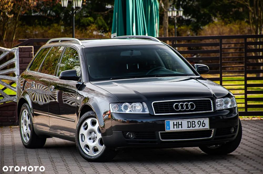 Audi A4 Avant 2.4 - 2
