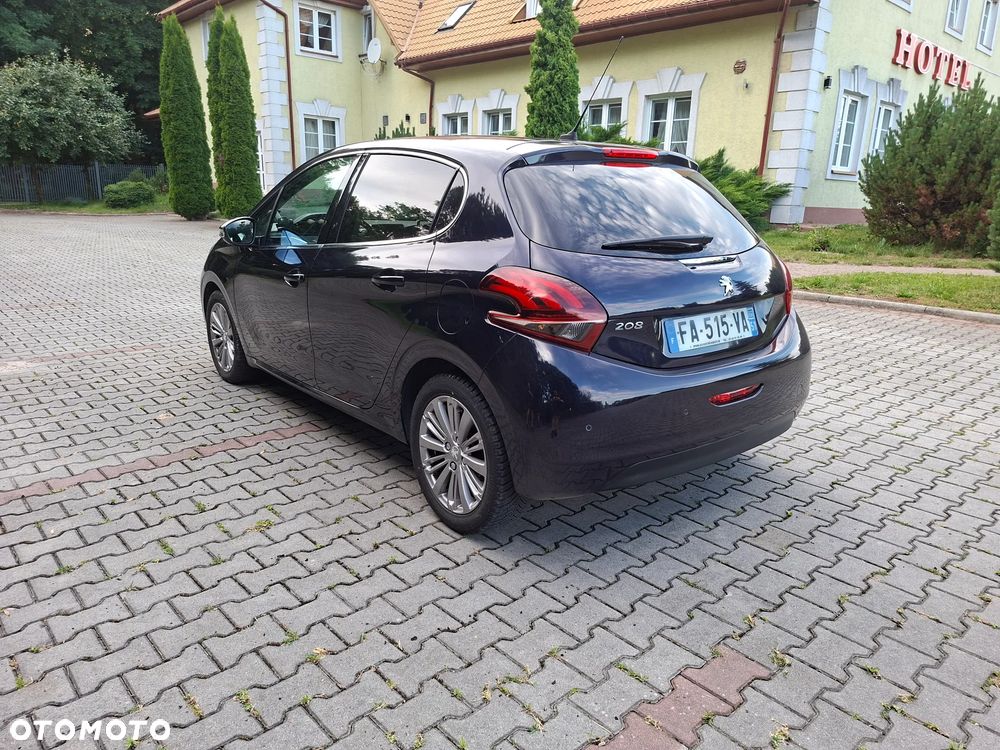 Peugeot 208 PureTech 110 Stop & Start Allure - 3