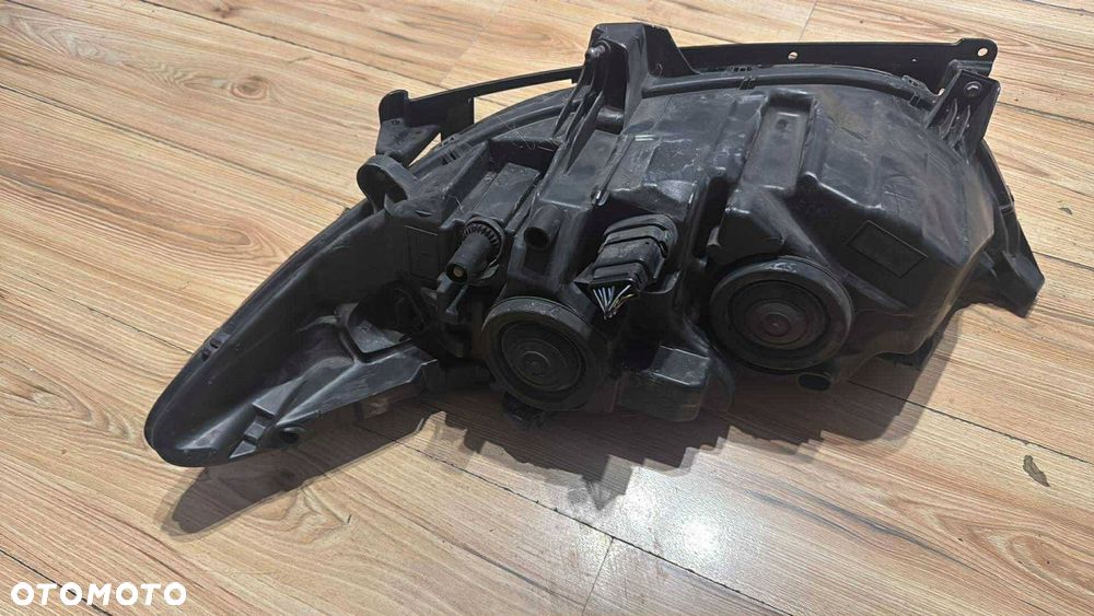 prawy reflektor ford mondeo mk5 wersja uk - 3