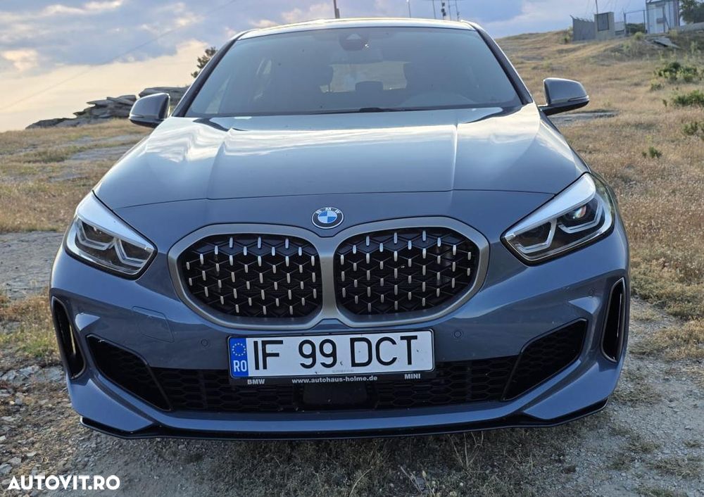 BMW M1 M135i xDrive - 3