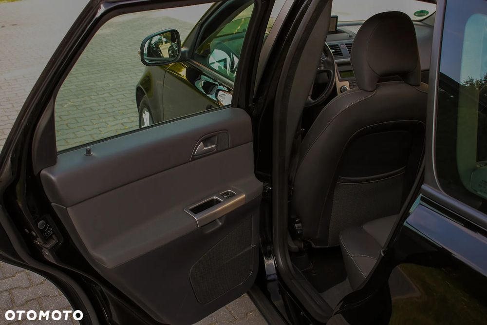 Volvo V50 1.6D DPF DRIVe Momentum - 27