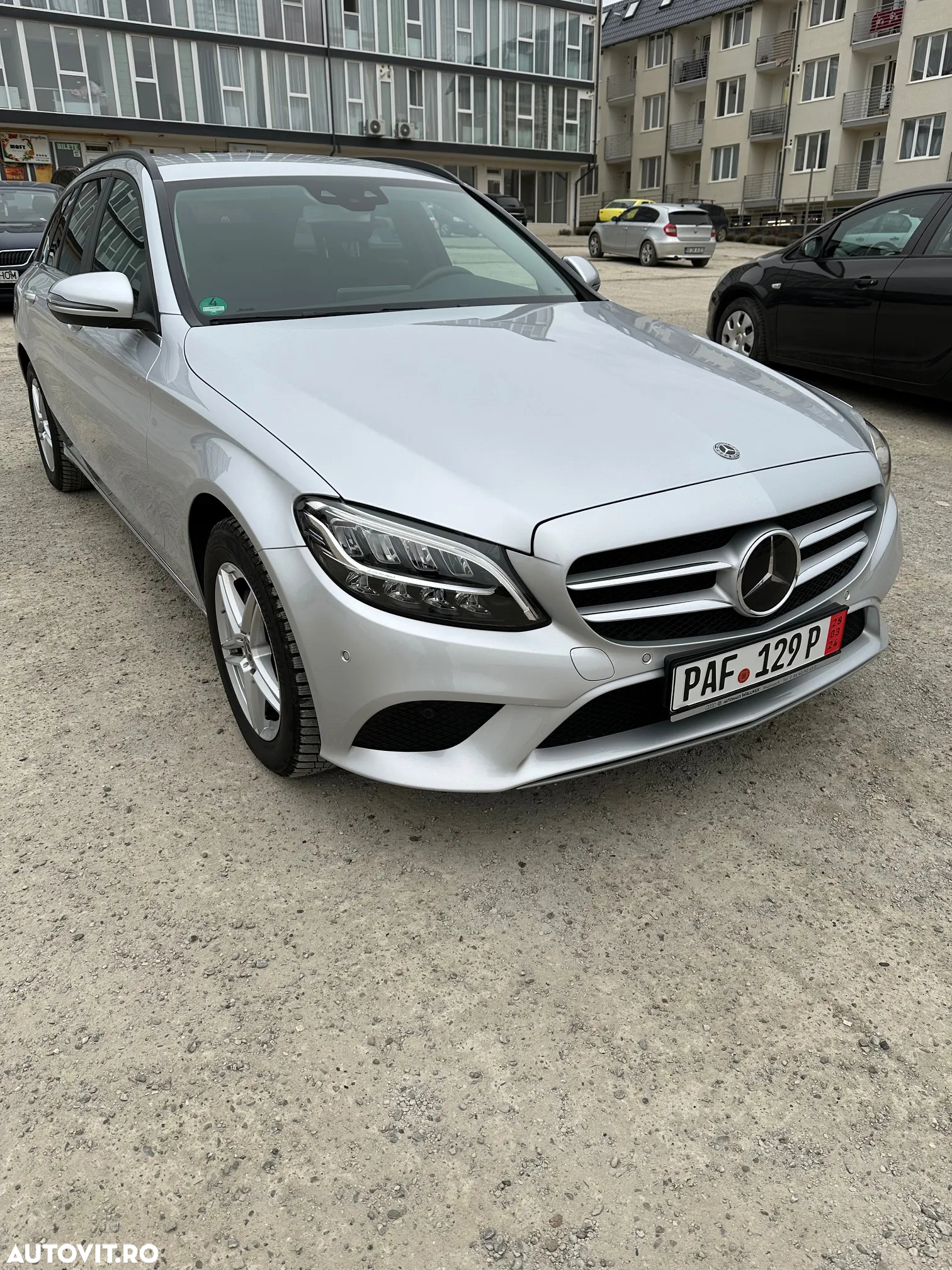 Mercedes-Benz C 200 d T 9G-TRONIC - 2