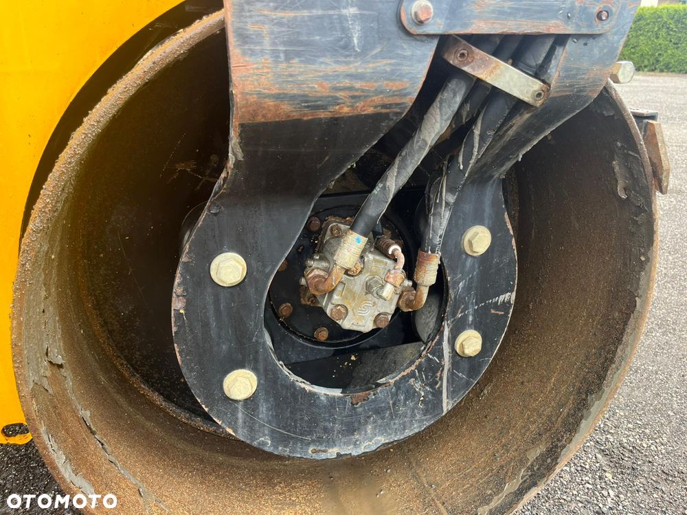 Walec wibracyjny JCB VMT260-120, 2014r. waga 3 tony, Bomag BMP8500. - 8