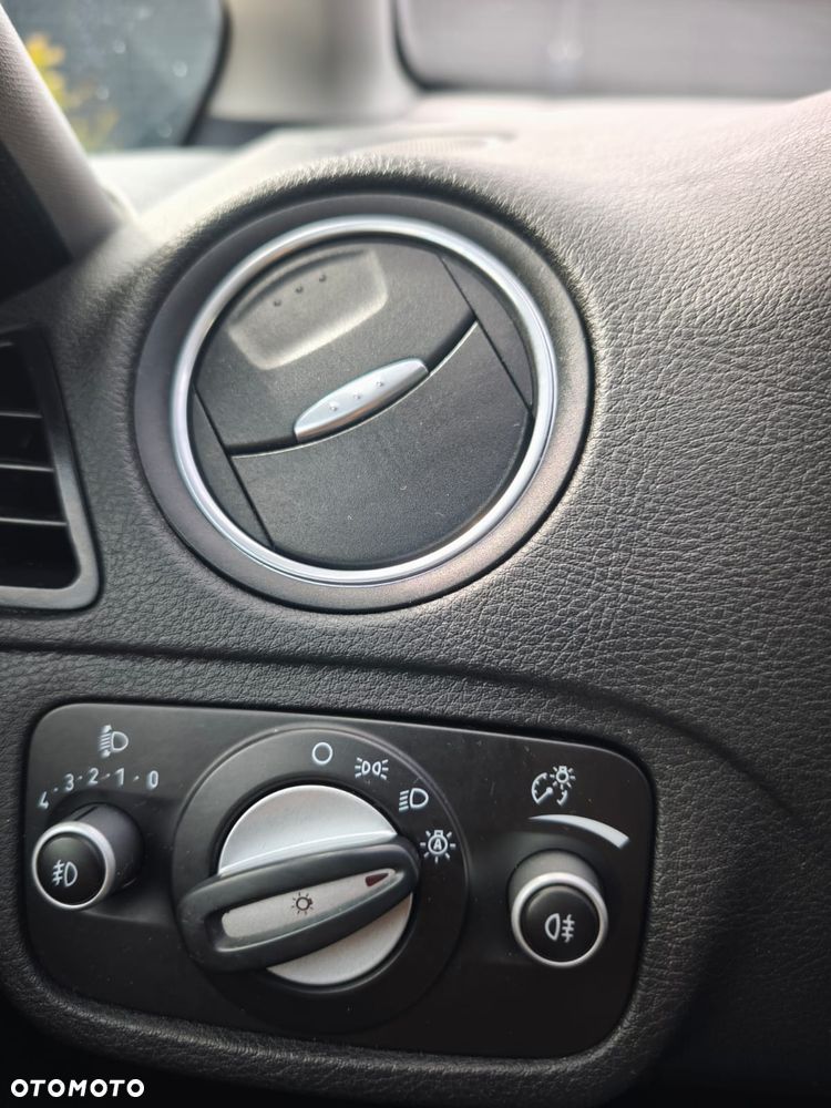 Ford S-Max 2.0 TDCi DPF Titanium X - 20