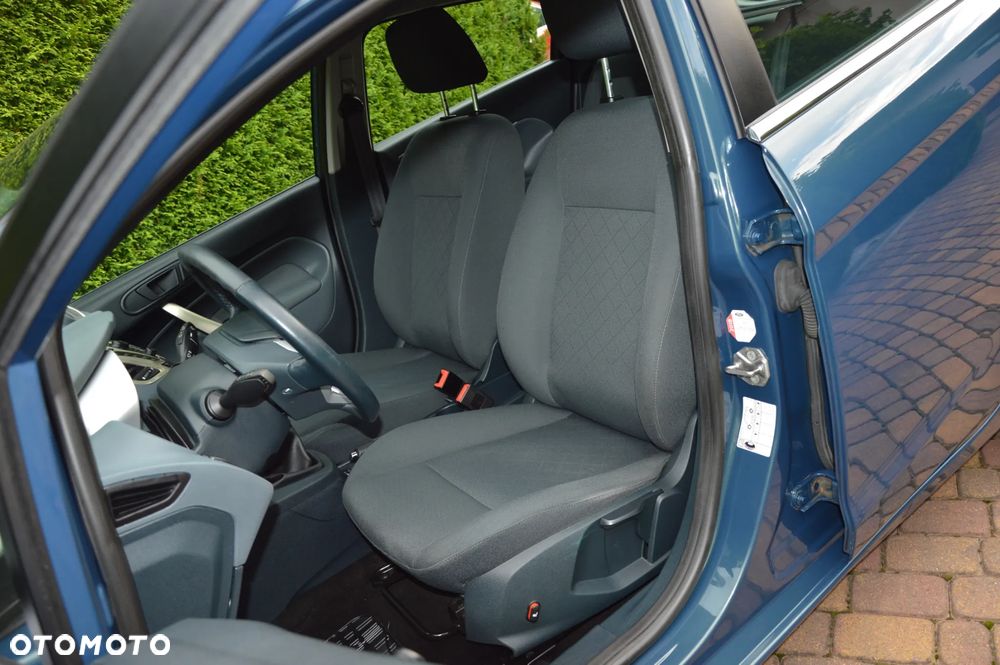 Ford Fiesta 1.6 Ghia EU5 - 10