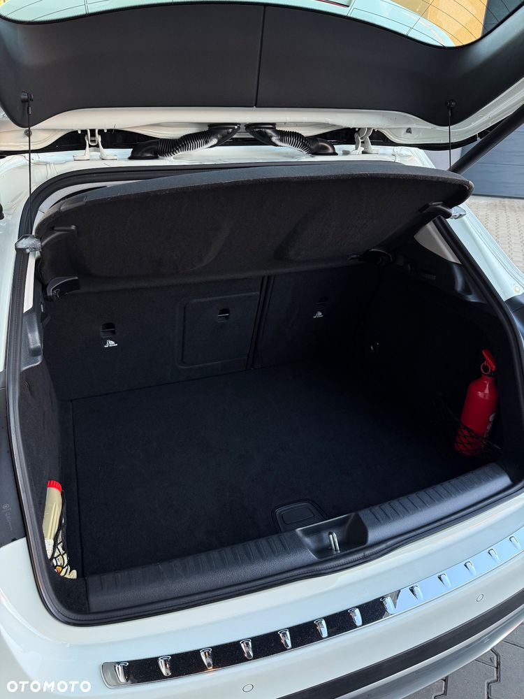 Mercedes-Benz GLA 200 7G-DCT - 18