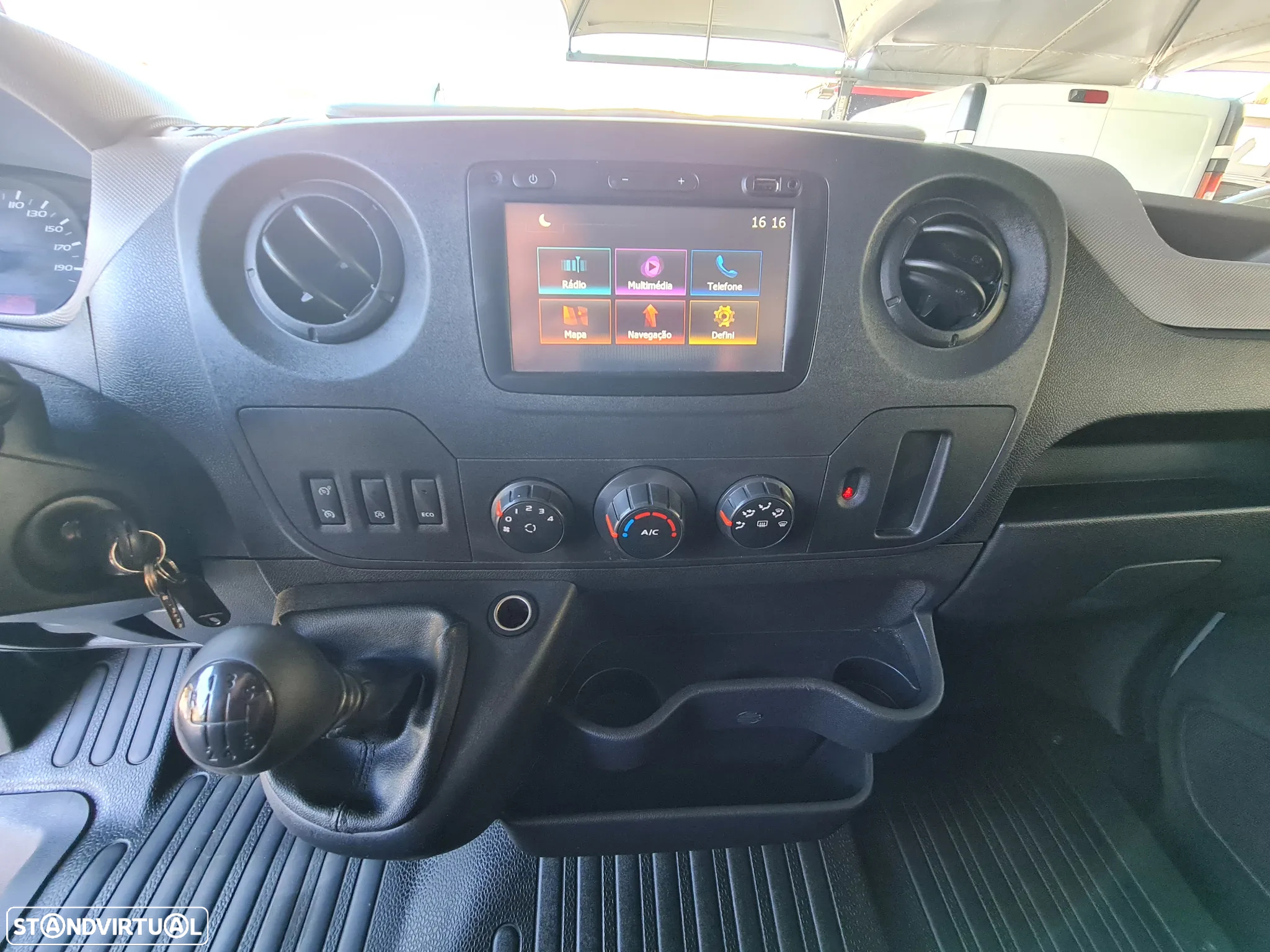 Renault Master 2.3 Dci 145CV L1H2 * STILL*  IVA DEDUTÍVEL - 34