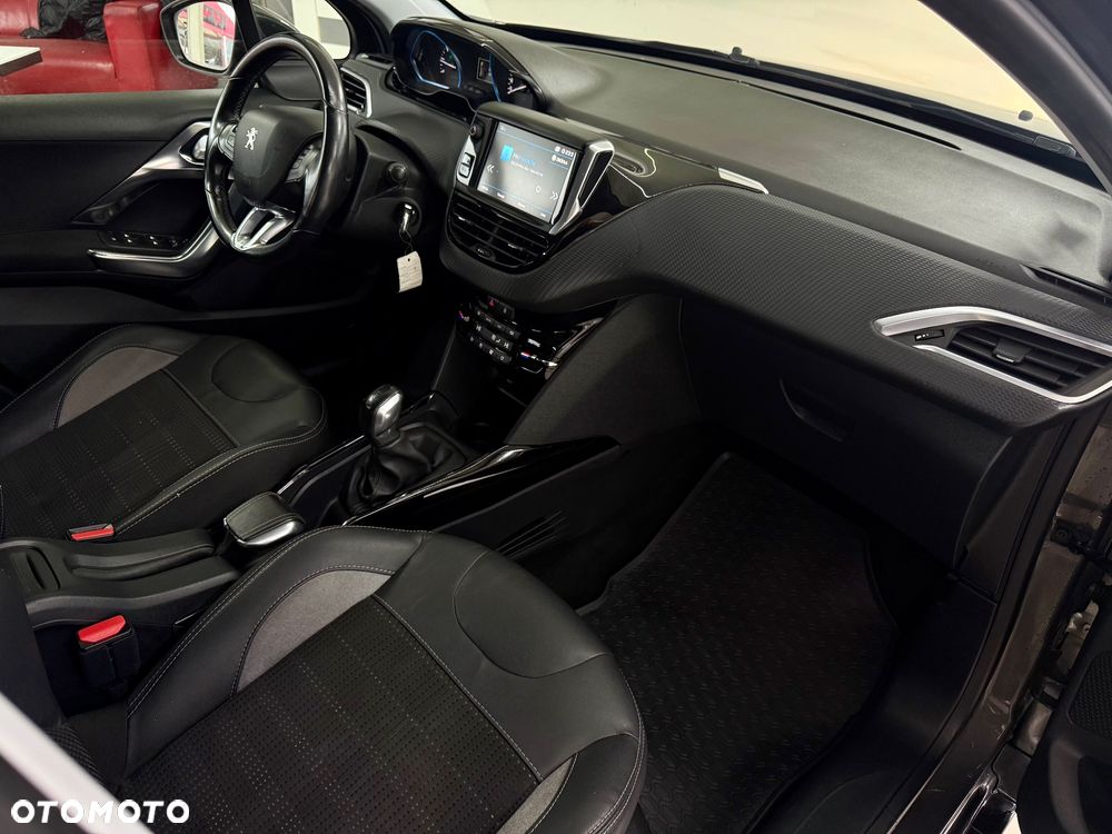 Peugeot 2008 PureTech 110 Stop&Start Allure - 5