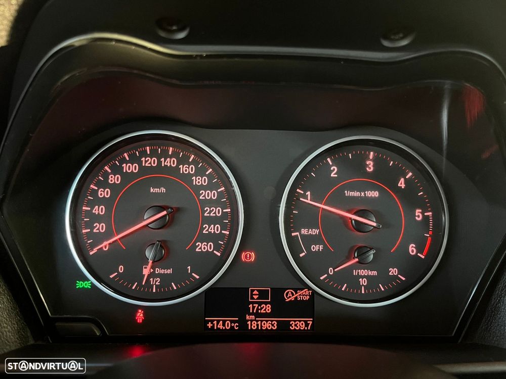 BMW 120 d Pack M - 18