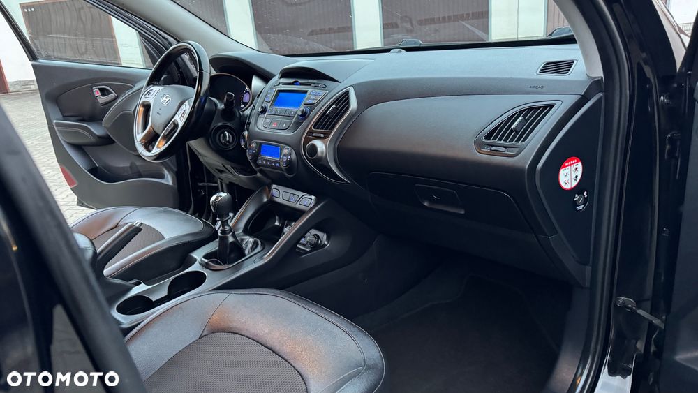 Hyundai ix35 1.7 CRDi Comfort 2WD - 24