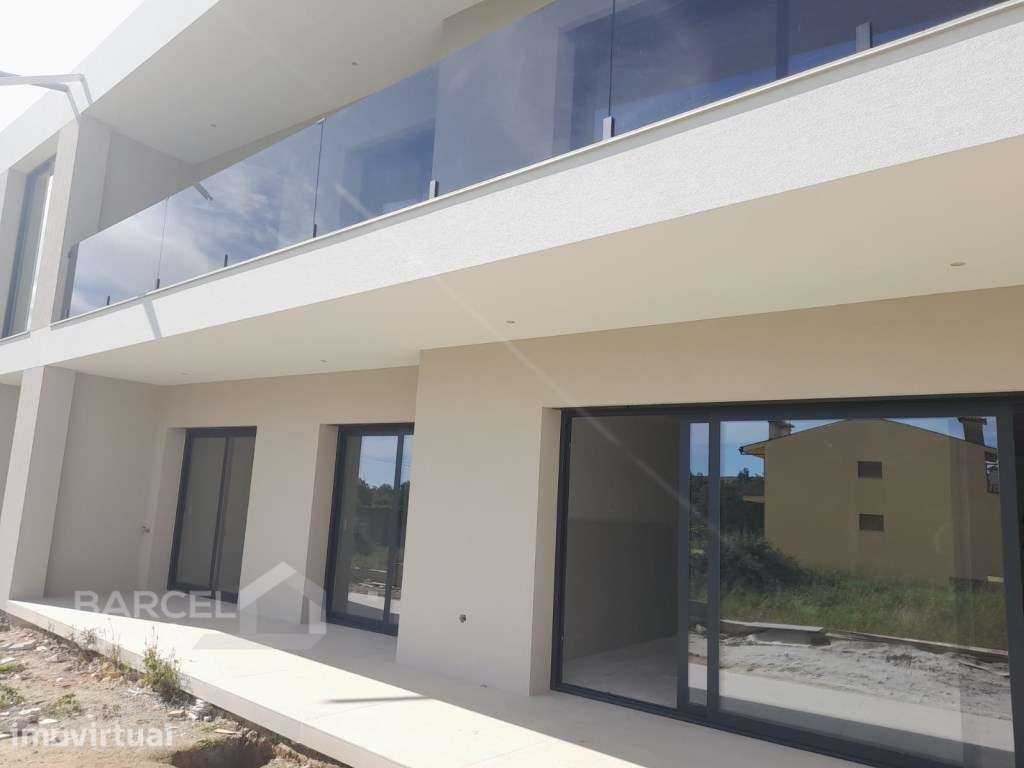 T2 com garagem, em construção em Galegos (Santa Maria) - Barcelos - Grande imagem: 3/13