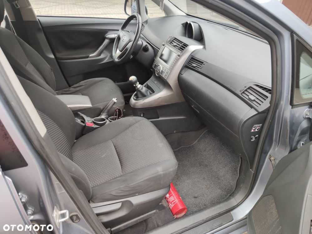 Toyota Verso 2.0 D-4D Premium 7os - 10