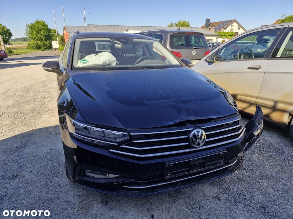 Volkswagen Passat 2.0 TDI SCR DSG Business - 20