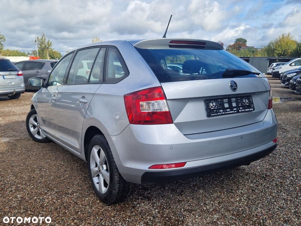 Skoda RAPID 1.6 TDI DSG Ambition - 23
