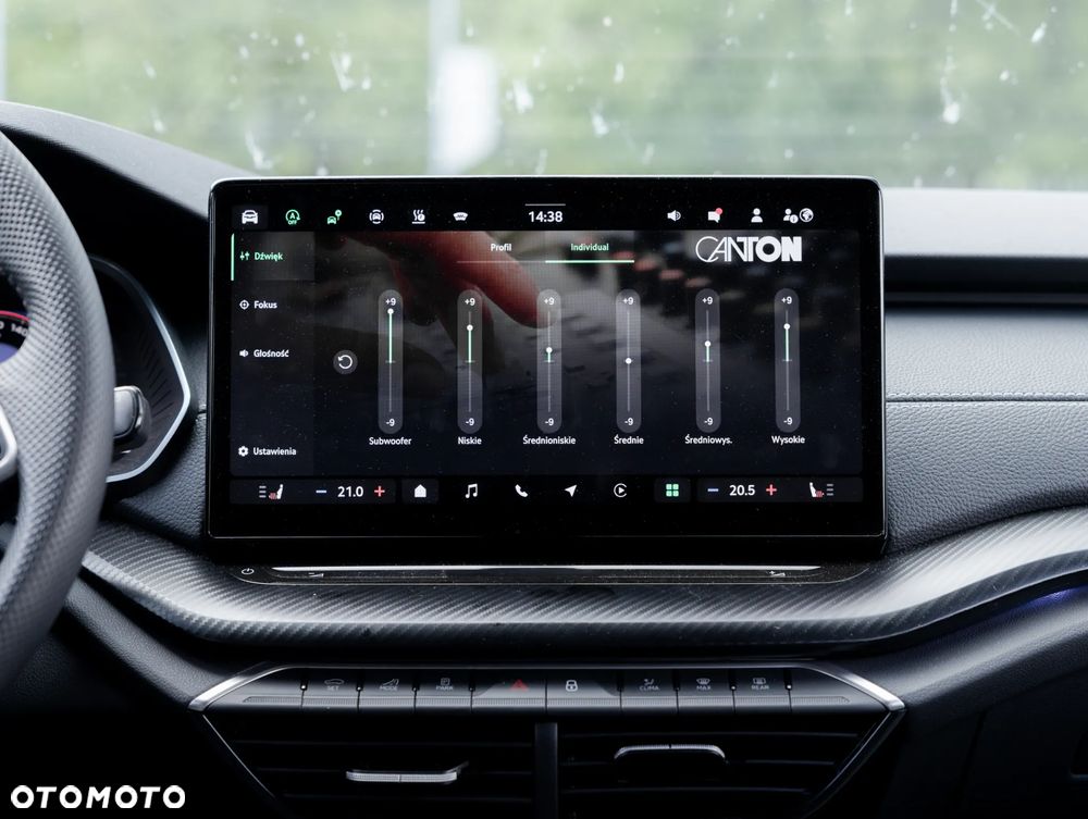 Skoda Octavia 2.0 TDI Sportline DSG - 27