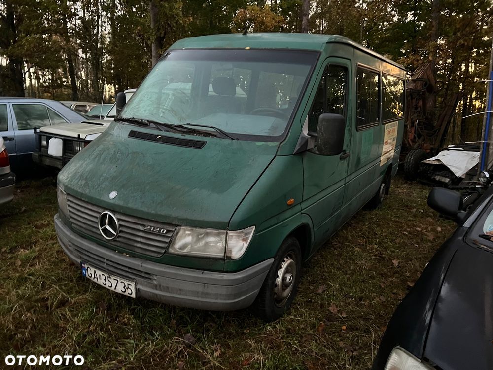 Mercedes-Benz Sprinter - 1