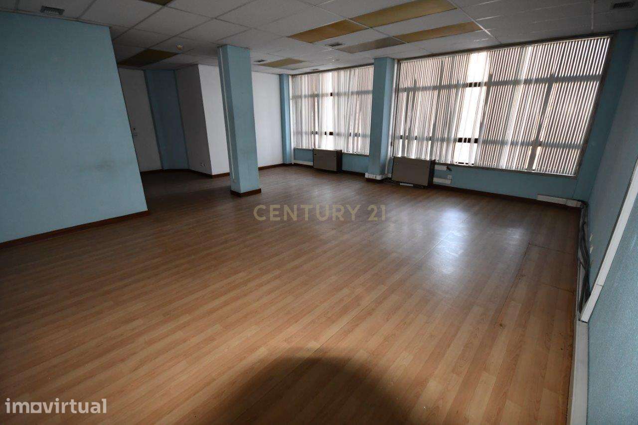 Loja - 180m²  Alfragide - Grande imagem: 5/16