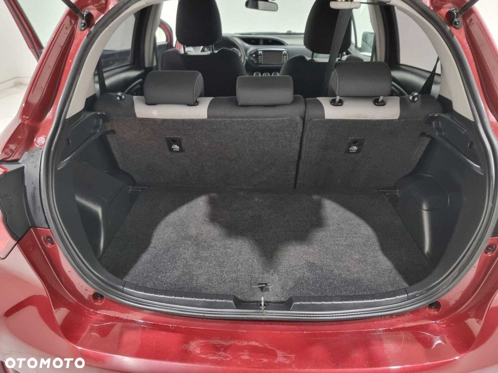 Toyota Yaris - 17