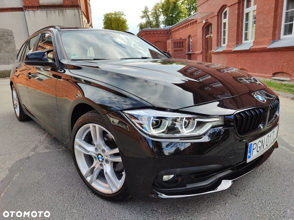 BMW Seria 3 318d Touring Advantage - 12