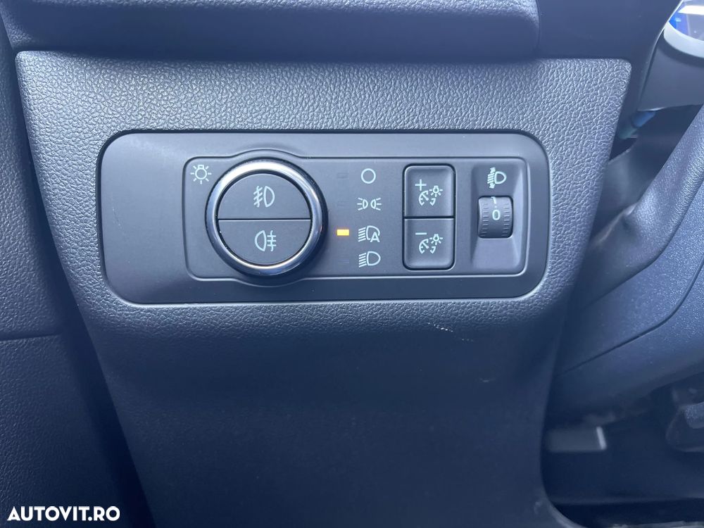 Ford Kuga 1.5 EcoBoost FWD Titanium - 8